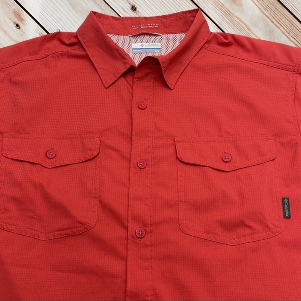 COLUMBIA Men’s Large Coral Orange Short Sleeve Adventure Shirt